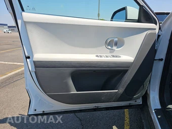 2024 Hyundai IONIQ 5 SE - miniatura 9