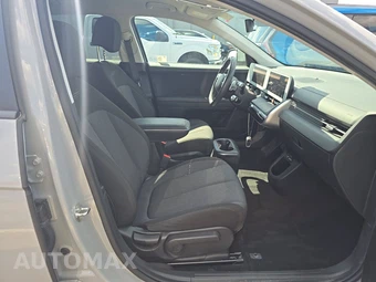 2024 Hyundai IONIQ 5 SE - miniatura 8