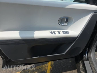 2024 Hyundai IONIQ 5 SE - miniatura 9