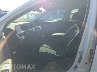 2024 Hyundai IONIQ 5 SE - miniatura 7