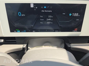 2024 Hyundai IONIQ 5 SE - miniatura 12