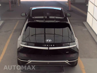 2024 Hyundai IONIQ 5 SE - miniatura 5