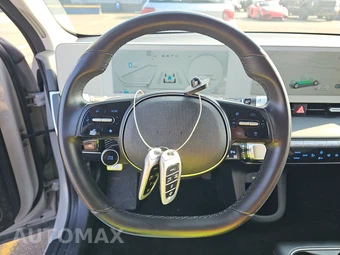 2024 Hyundai IONIQ 5 SE - miniatura 10