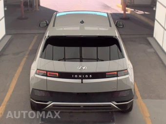 2024 Hyundai IONIQ 5 SE - miniatura 5