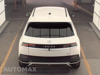 2024 Hyundai IONIQ 5 SE - miniatura 5
