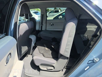 2024 Hyundai IONIQ 5 SE - miniatura 13
