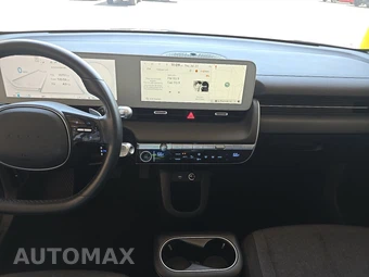 2024 Hyundai IONIQ 5 SE Standard Range - miniatura 11