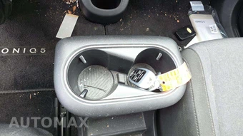 2024 Hyundai IONIQ 5 SE Standard Range - miniatura 19