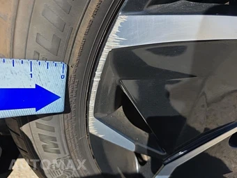 2024 Hyundai IONIQ 5 SE Standard Range - miniatura 24
