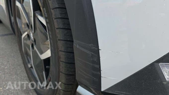 2024 Hyundai IONIQ 5 SE Standard Range - miniatura 28