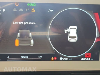 2024 Hyundai IONIQ 5 SE Standard Range - miniatura 12