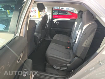 2024 Hyundai IONIQ 5 SE Standard Range - miniatura 13