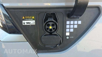 2024 Hyundai IONIQ 5 SE Standard Range - miniatura 18