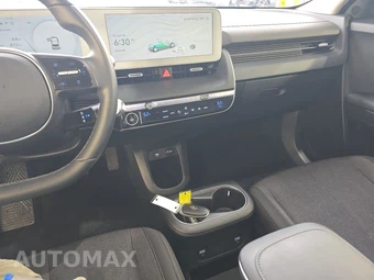 2024 Hyundai IONIQ 5 SE Standard Range - miniatura 11