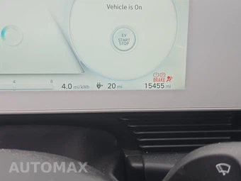 2024 Hyundai IONIQ 5 SE Standard Range - miniatura 12