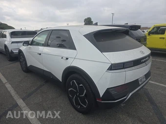 2024 Hyundai IONIQ 5 SE Standard Range - miniatura 6