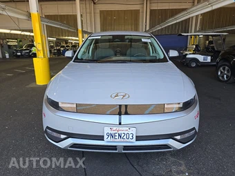 2024 Hyundai IONIQ 5 SE Standard Range - miniatura 2