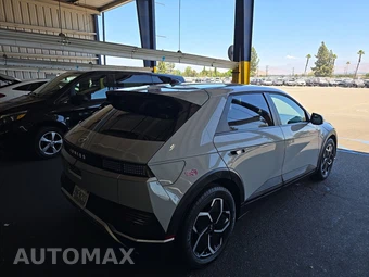 2024 Hyundai IONIQ 5 SE Standard Range - miniatura 4