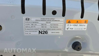 2024 Hyundai IONIQ 5 SE Standard Range - miniatura 18