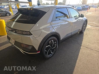 2024 Hyundai IONIQ 5 SE Standard Range - miniatura 4