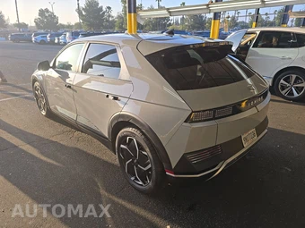 2024 Hyundai IONIQ 5 SE Standard Range - miniatura 6