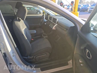 2024 Hyundai IONIQ 5 SE Standard Range - miniatura 8