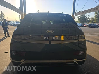 2024 Hyundai IONIQ 5 SE Standard Range - miniatura 5