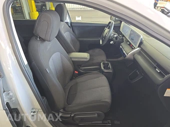 2024 Hyundai IONIQ 5 SEL - miniatura 8