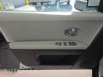 2024 Hyundai IONIQ 5 SEL - miniatura 9