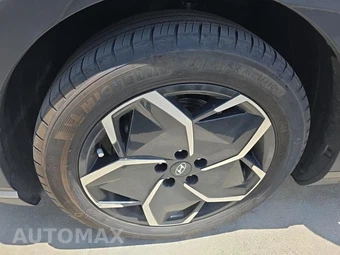 2024 Hyundai IONIQ 5 SEL - miniatura 17