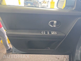 2024 Hyundai IONIQ 5 SEL - miniatura 9