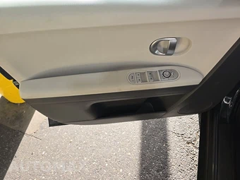 2024 Hyundai IONIQ 5 SEL - miniatura 9