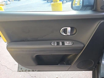 2024 Hyundai IONIQ 5 SEL - miniatura 9