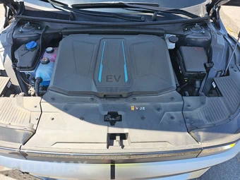 2024 Hyundai IONIQ 5 SEL - miniatura 15