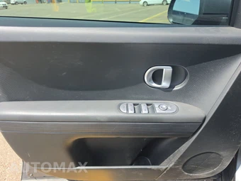 2024 Hyundai IONIQ 5 SEL - miniatura 9