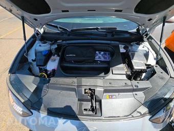 2024 Hyundai IONIQ 6 SE - miniatura 15