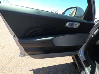 2024 Hyundai IONIQ 6 SE - miniatura 9