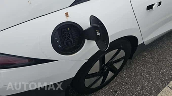 2024 Hyundai IONIQ 6 SE - miniatura 18
