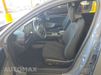 2024 Hyundai IONIQ 6 SE - miniatura 7