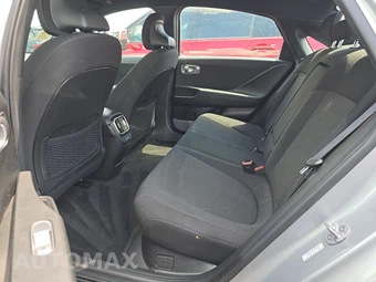 2024 Hyundai IONIQ 6 SE - miniatura 13