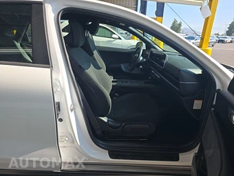 2024 Hyundai IONIQ 6 SE - miniatura 8