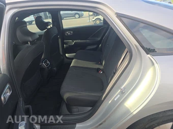 2024 Hyundai IONIQ 6 SE - miniatura 13
