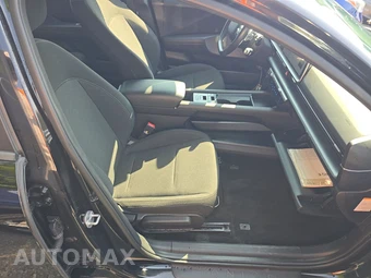 2024 Hyundai IONIQ 6 SE - miniatura 8