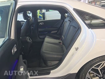 2024 Hyundai IONIQ 6 SEL - miniatura 13