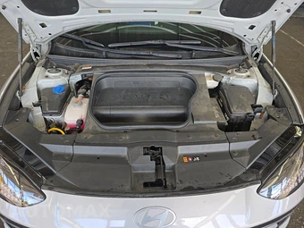 2024 Hyundai IONIQ 6 SEL - miniatura 15