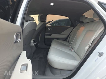2024 Hyundai IONIQ 6 SEL - miniatura 13