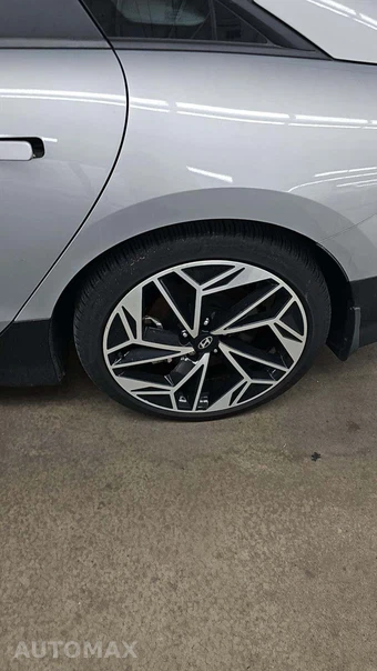 2024 Hyundai IONIQ 6 SEL - miniatura 22