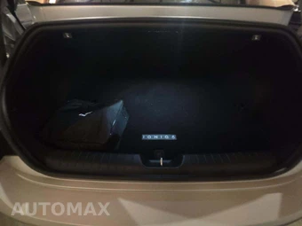 2024 Hyundai IONIQ 6 SEL - miniatura 14