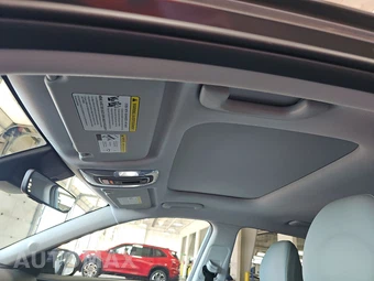 2024 Hyundai Kona Electric Limited - miniatura 19