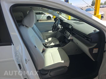 2024 Hyundai Kona Electric SEL - miniatura 8